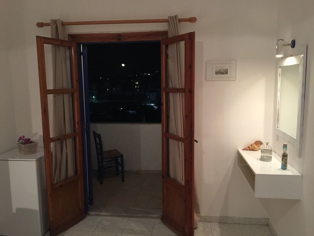 Villa Galini Náusza Kültér fotó